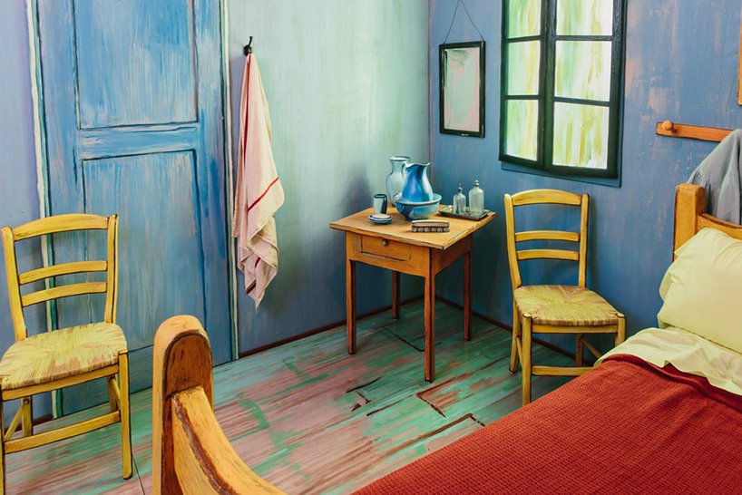 art-institute-of-chicago-airbnb-van-gogh-bedrooma