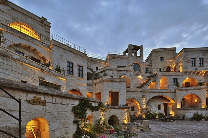 Doors-of-Cappadocia-Kapadokya-otelleri-genel-dis-3