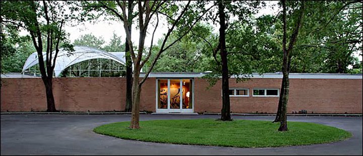 John de Menil Evi