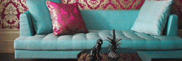 Renklerle dans eden tasarımcı Williamson, OSBORNE & LITTLE ile Damask’ta…