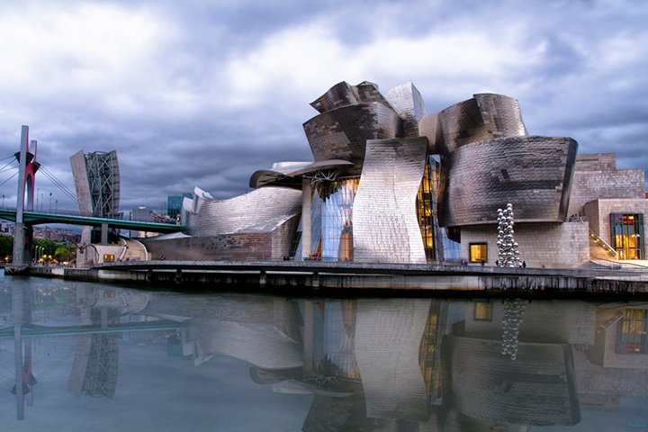 Guggenheim Müzesi Bilbao, İspanya