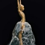 Kleine Ballerina, Brunnen, Springbrunnen, Skulptur, Plastik aus Bronze von Malgorzata Chodakowska